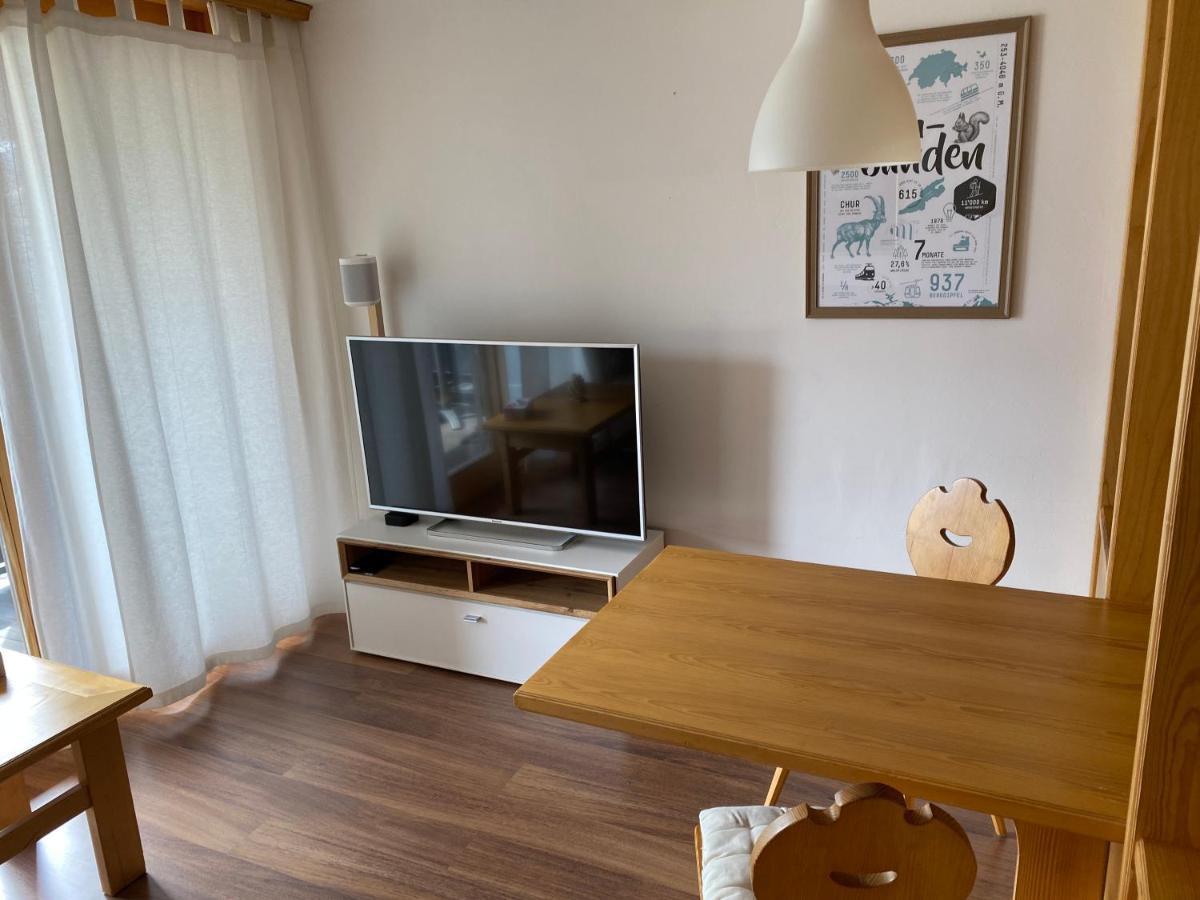 Moderne Ferienwohnung In Laax - Modern Apartment In ลากซ์ ภายนอก รูปภาพ