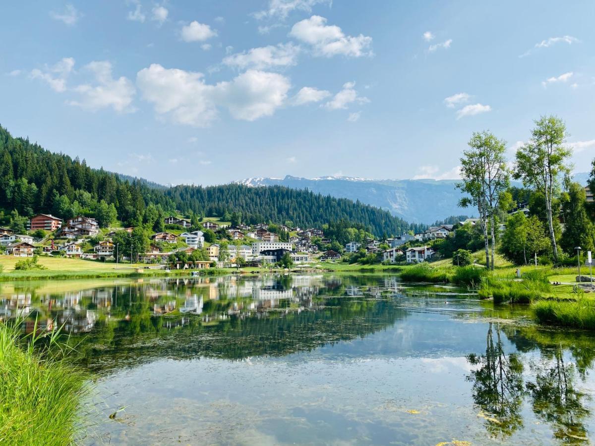 Moderne Ferienwohnung In Laax - Modern Apartment In ลากซ์ ภายนอก รูปภาพ